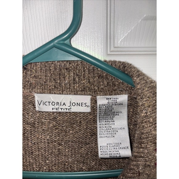 Vintage 90s Victoria Jones Women's Brown Zip Front Christmas Cardigan Size PXL - Picture 4 of 6